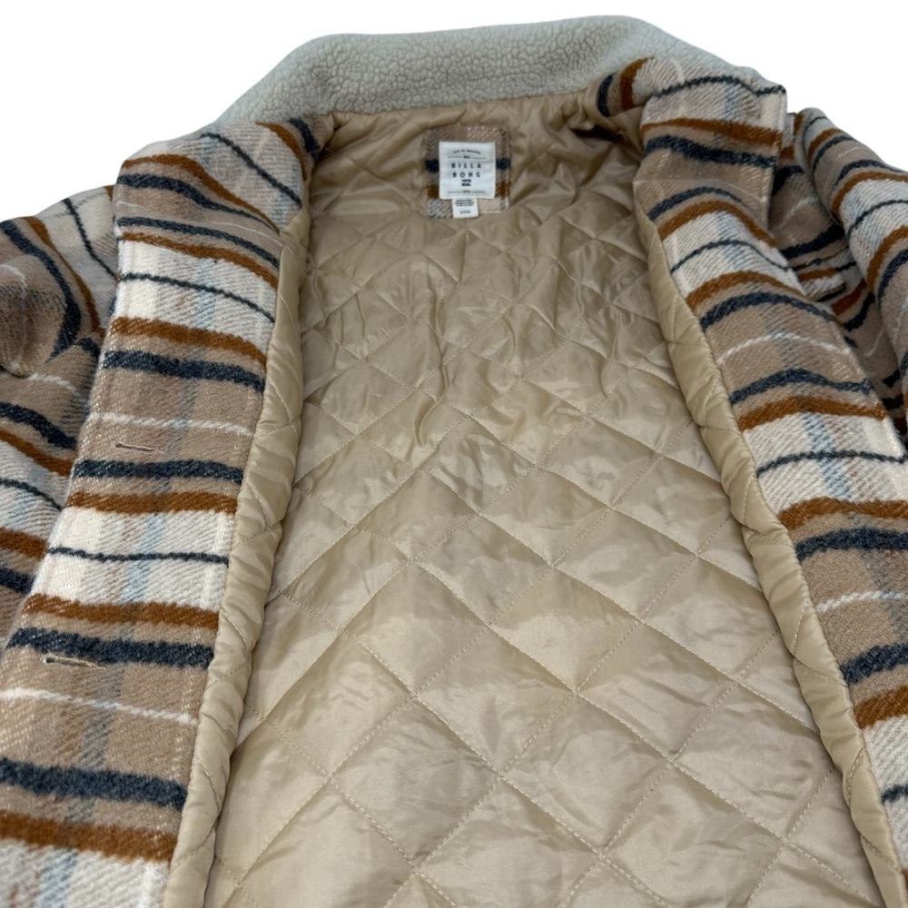 Billabong Women's Lucky Day Trucker Jacket Quilted Padded Multicolor Sz Large - Picture 7 of 16